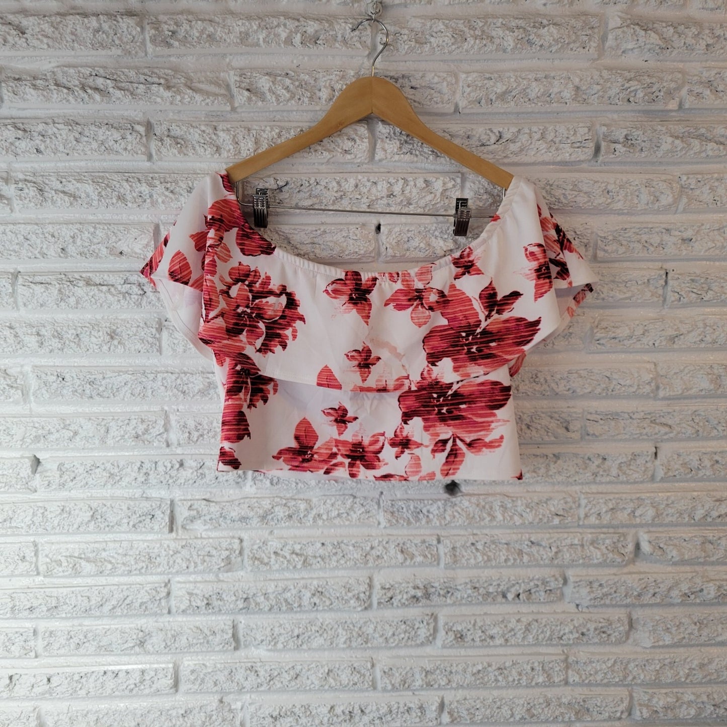 Ashley Stewart Women Top 3X Plus Curvy Girl Crop Pink Red Floral On Off Shoulder