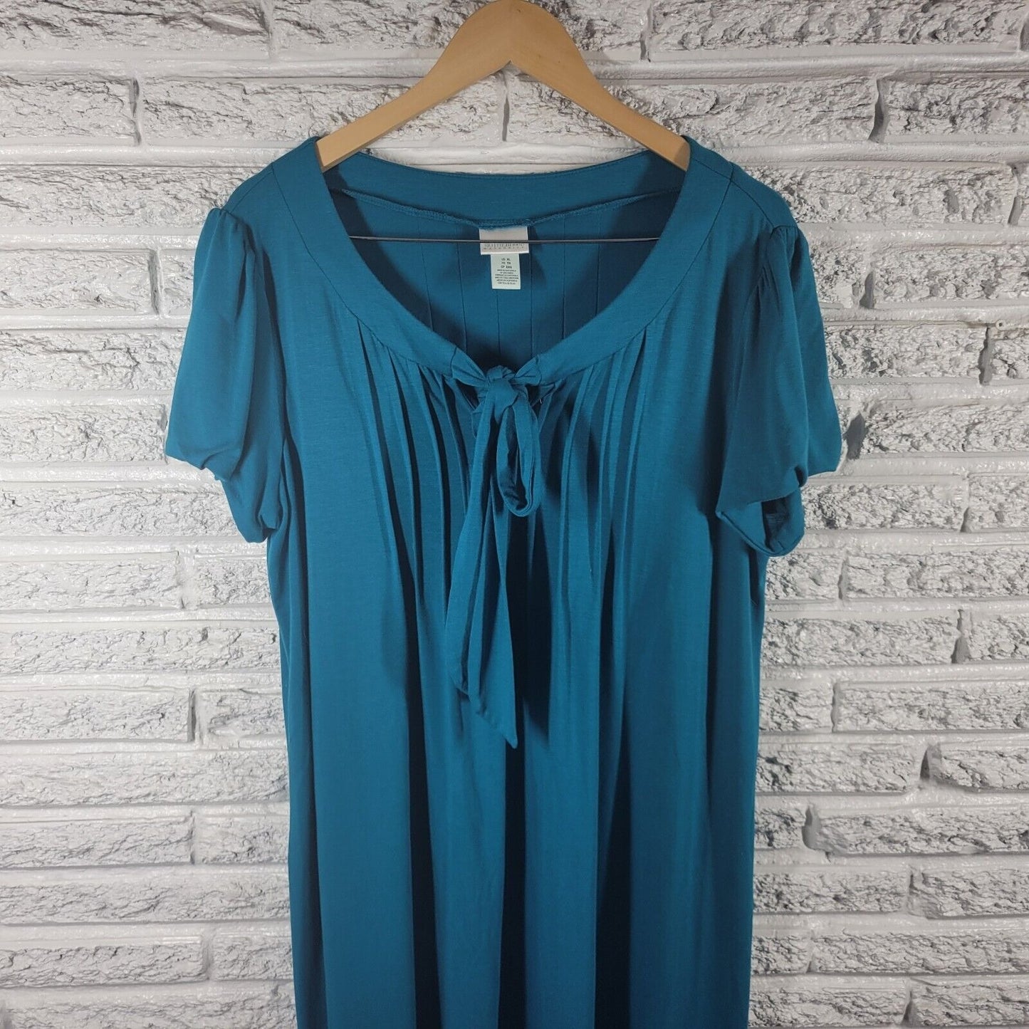 Motherhood Maternity Women Dress XL Short Sleeve Blue Pintuck Keyhole Poly Blend