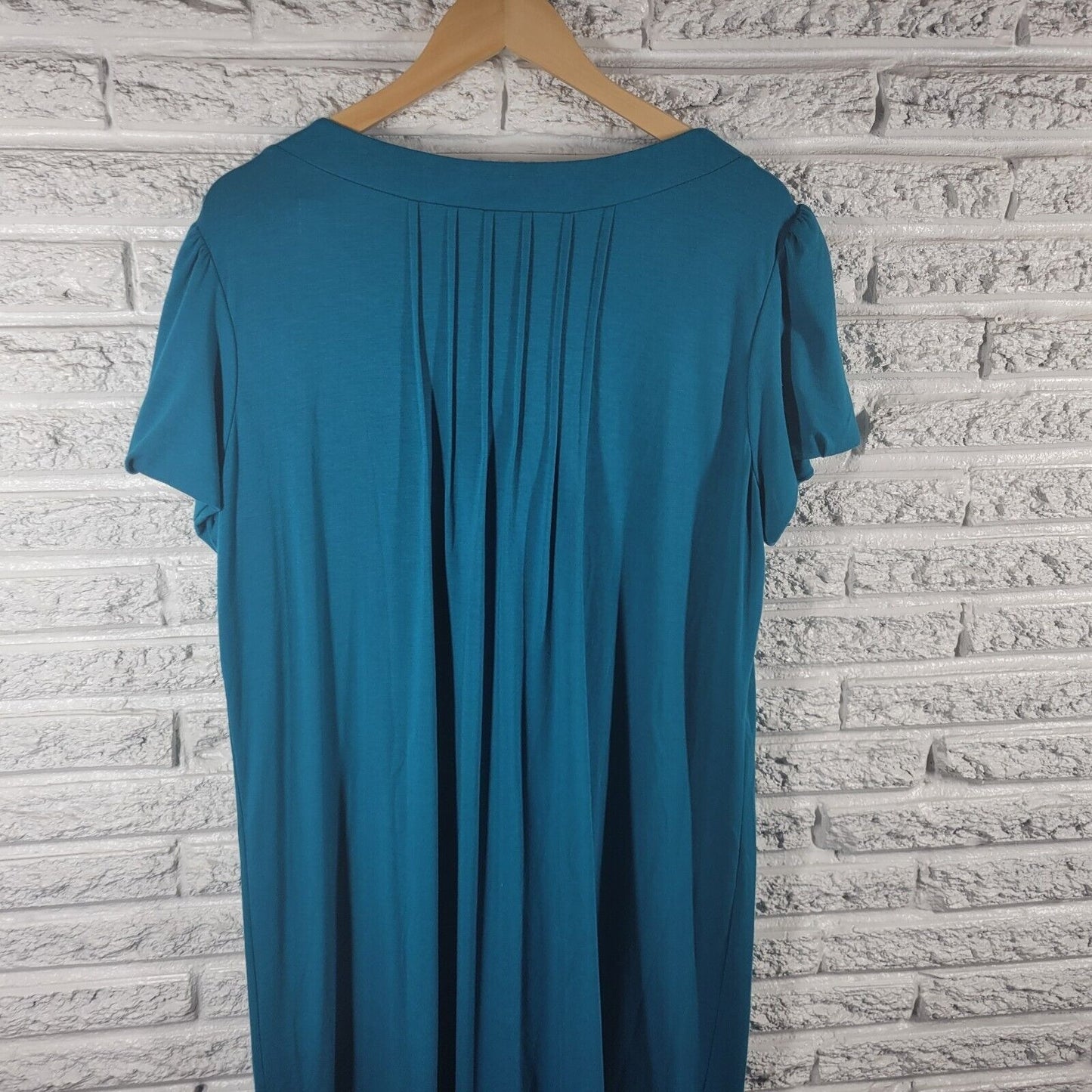Motherhood Maternity Women Dress XL Short Sleeve Blue Pintuck Keyhole Poly Blend