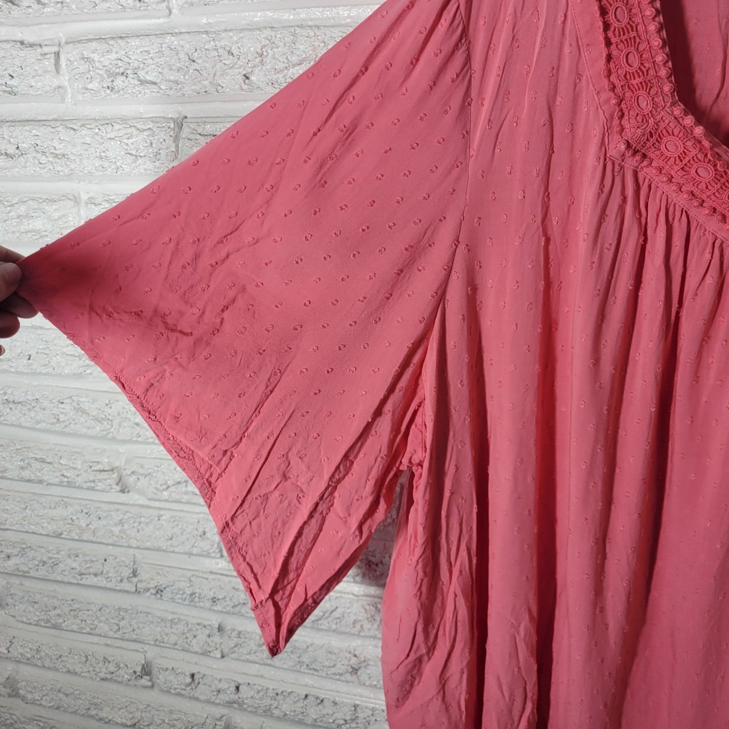 Catherines Womens Top 4X Plus Bell Sleeve Pink Swiss Dot Crochet Ric Rac Rayon