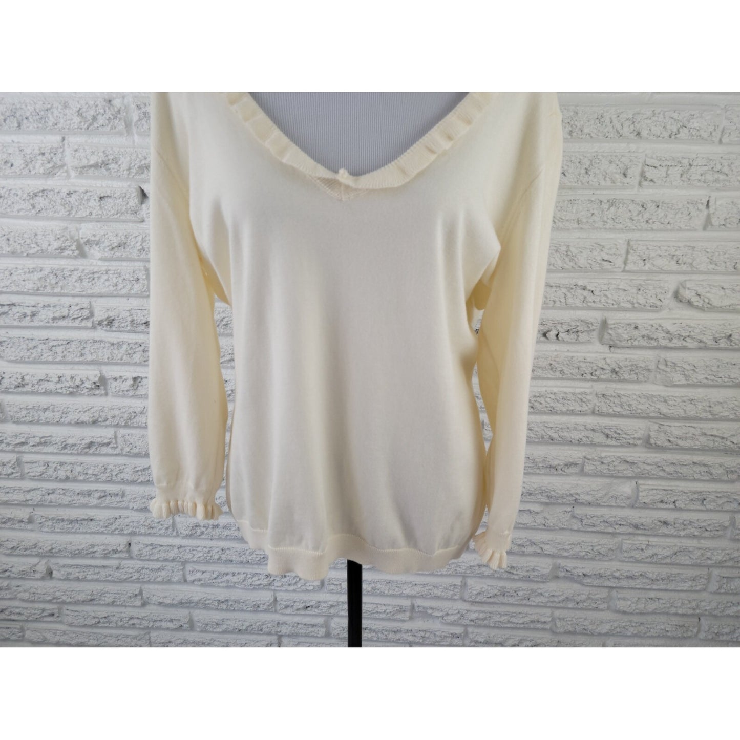 American Living Women Top Extra Large Lightweight Sweater Ruffle Cream Office