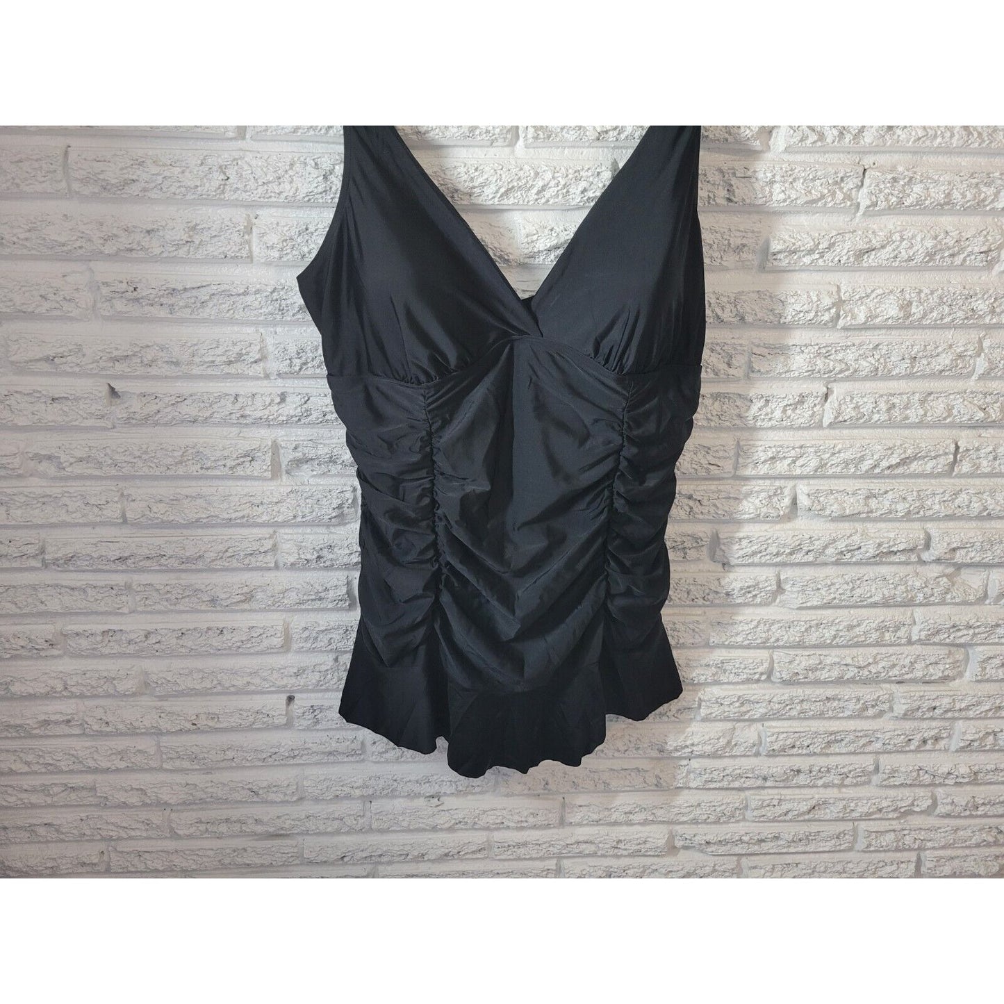 Torrid Womens Swimsuit 4 4X One Piece Black Skirted Adjustable Spaghetti Strap