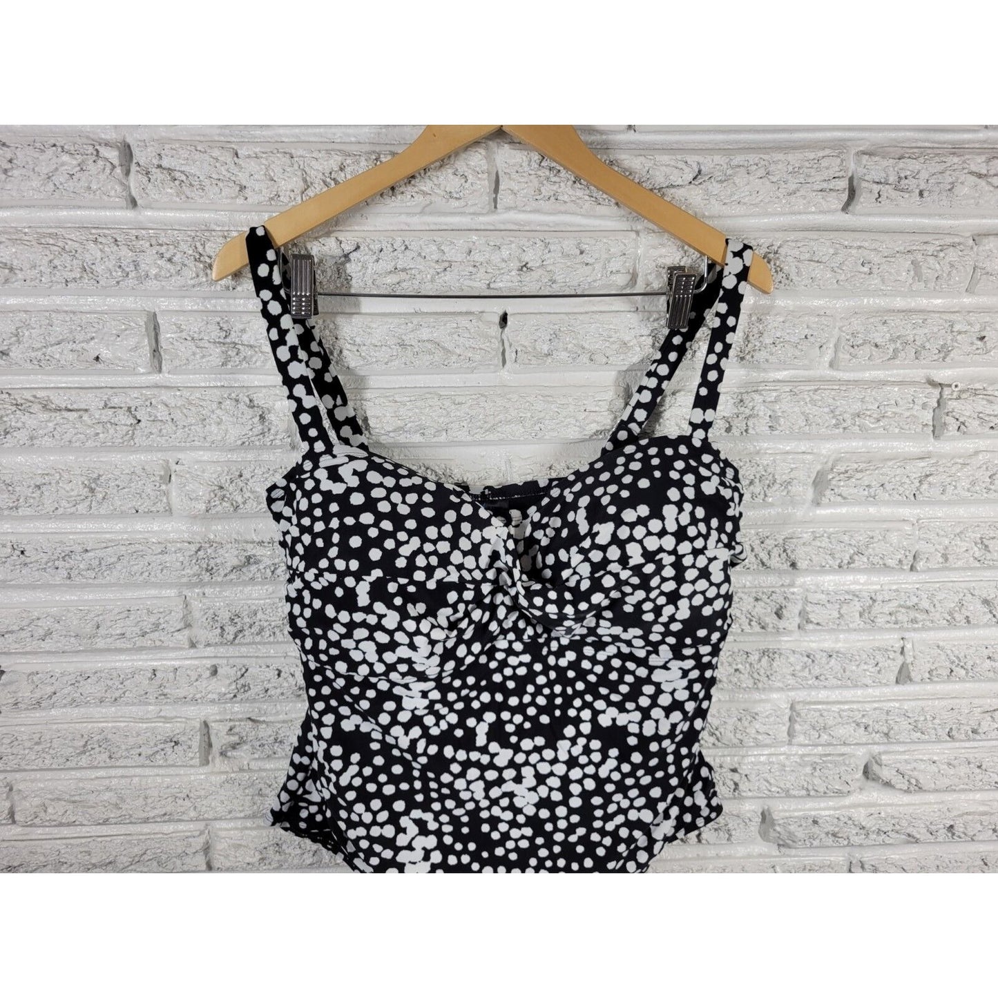 Catalina Womens Swimsuit 3X 22W 24W One Piece Black Paint Blotch Bra Wide Strap