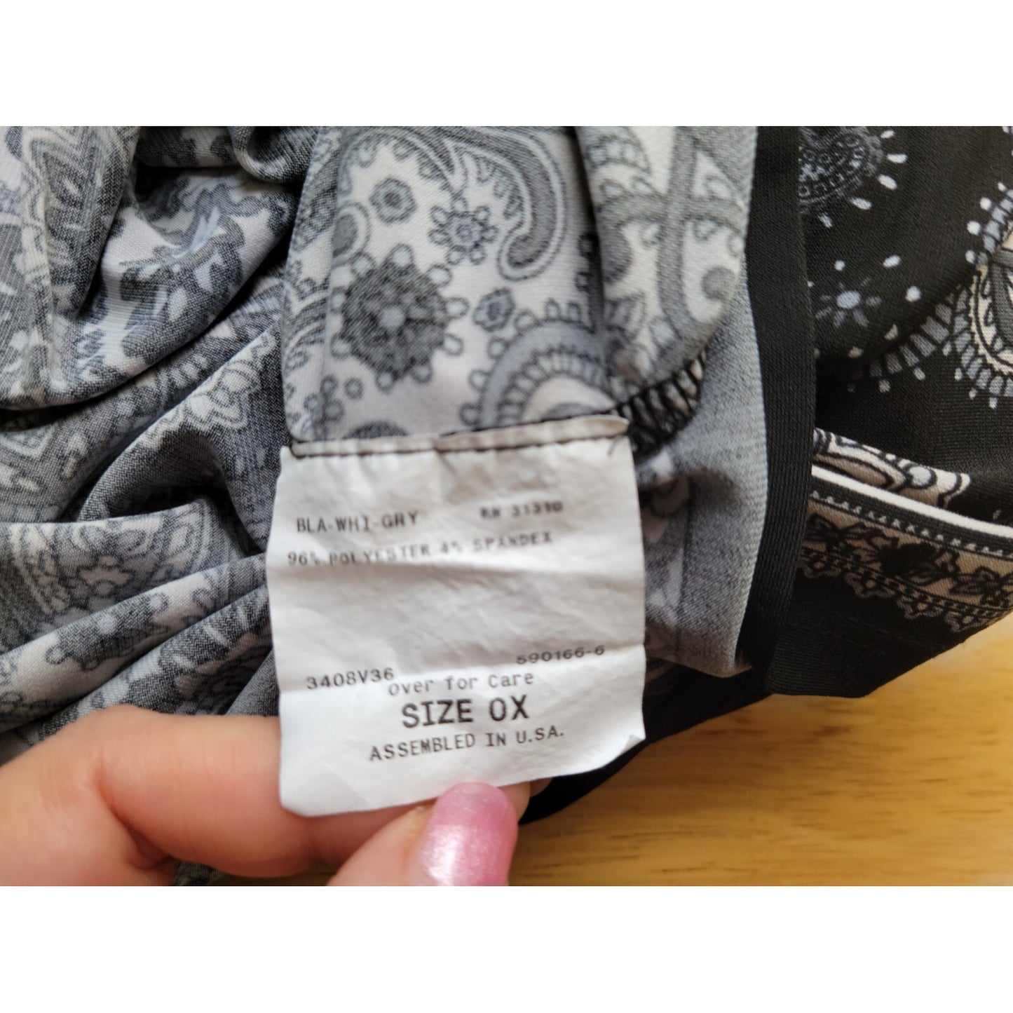 Alyx Womens Top 0X Plus Sleeveless Pullover Black Paisley Stretchy USA Casual