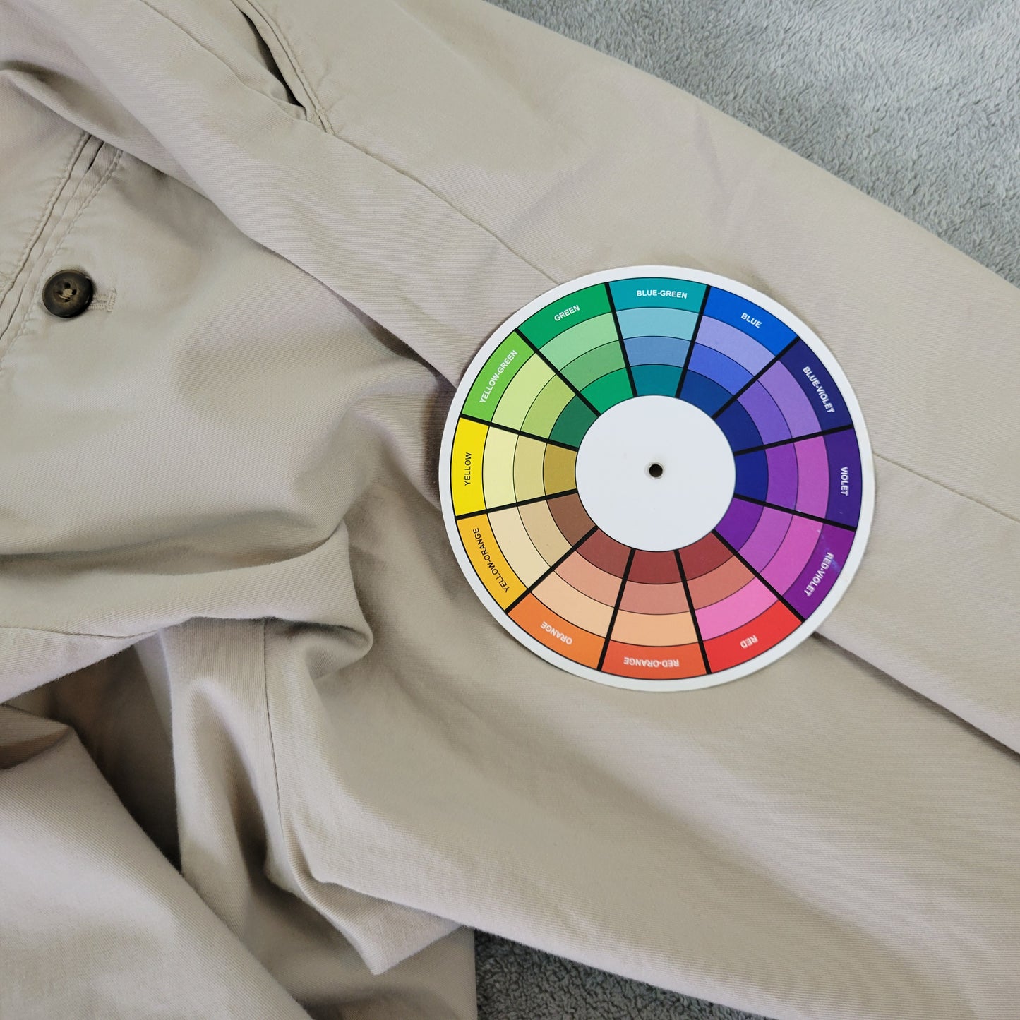 Gap Women's Shorts 18 Beige Khaki Chino Cotton Blend 10.5" Inseam Pockets E2XE