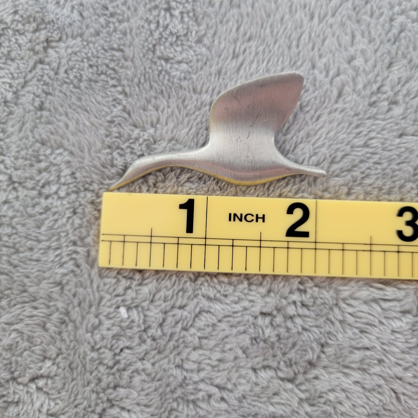 Vintage Silver Tone Flying Goose Swan Bird Brooch Pin Minimalist Nature P1E