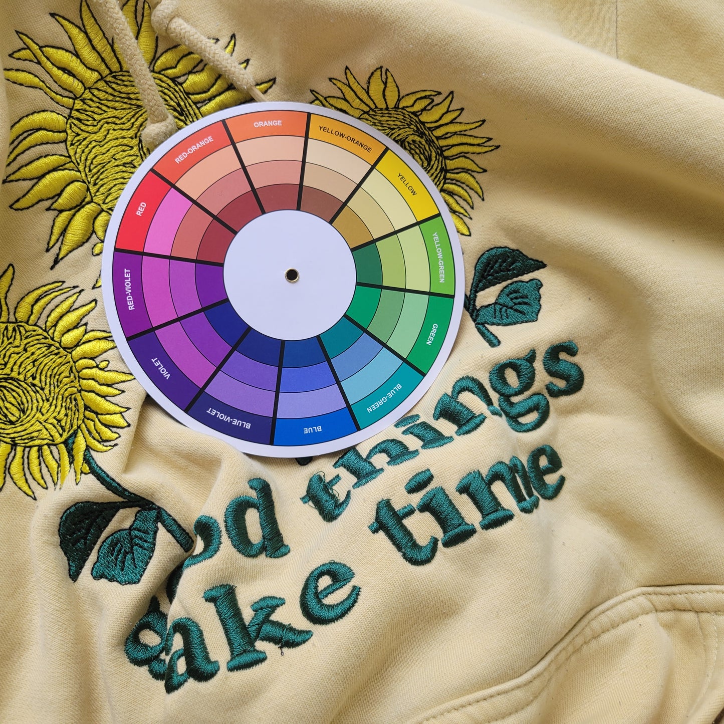 HM Hoodie Sweatshirt XL Womens Yellow Sunflower Embroidered Pullover Top SWE181E