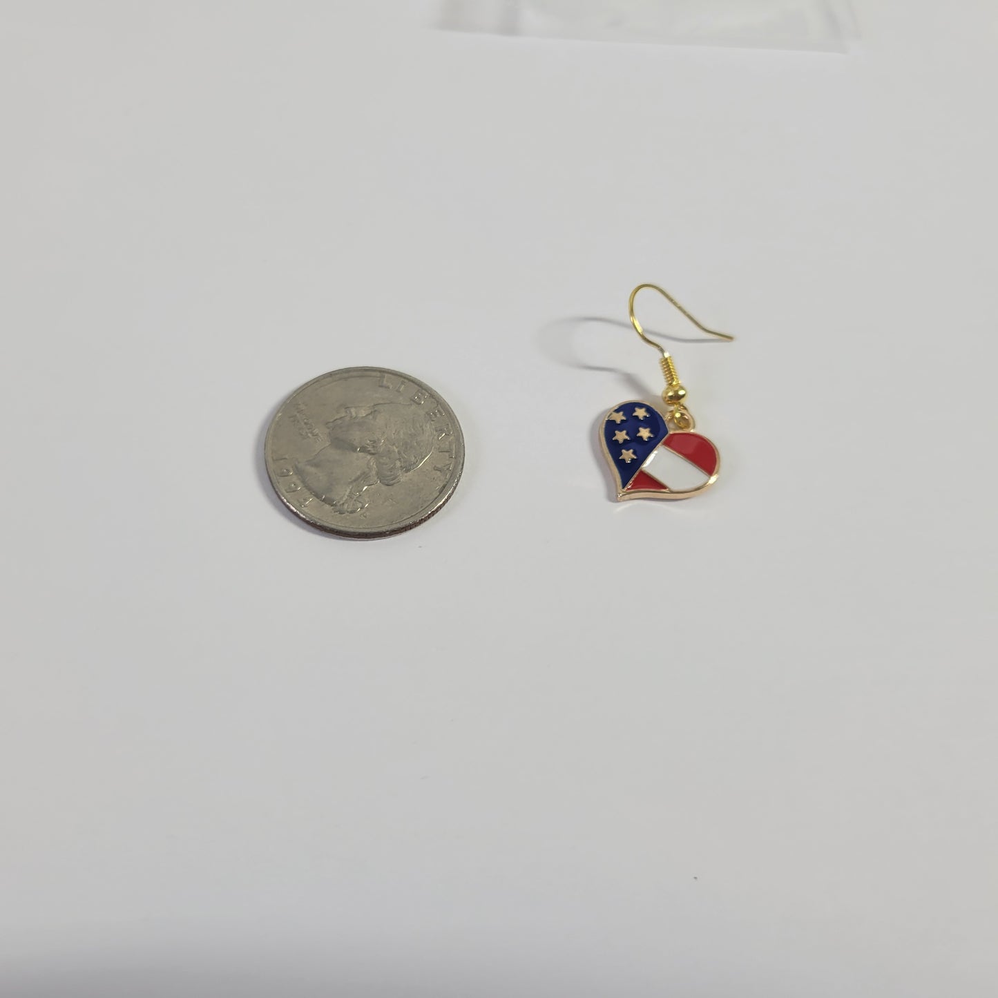 Patriotic US Flag Heart Dangle Earrings Red White Blue 4th of July Jewelry E128E