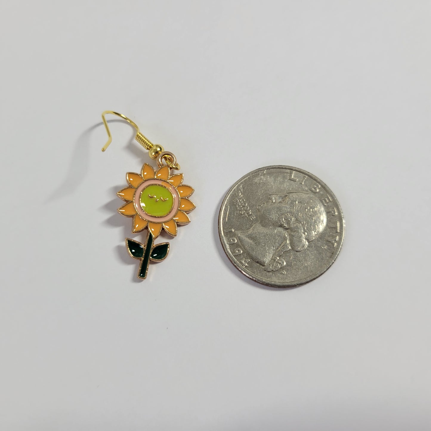 Sunflower Dangle Earrings Gold Tone Cute Happy Summer Fall Floral Gift E120E