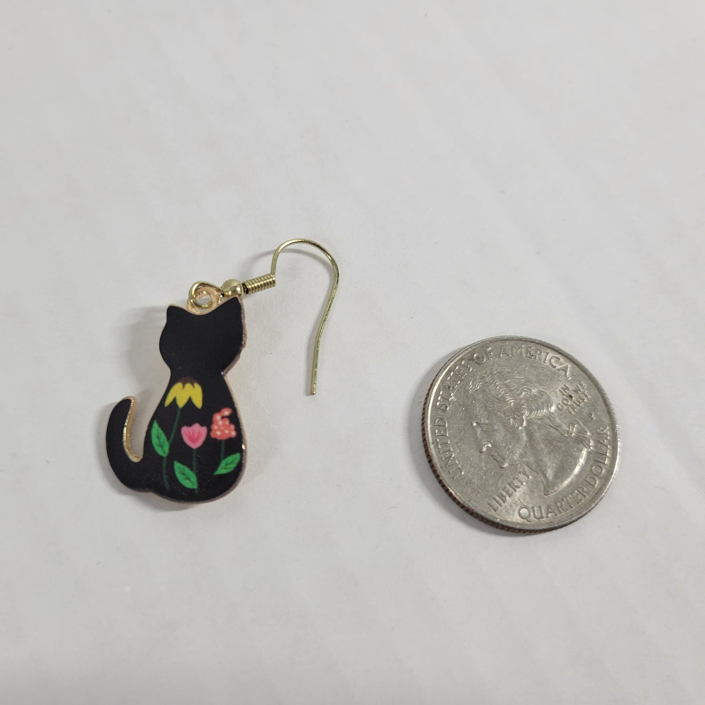 Cats Kittens Earrings One Pair Black Tulip Fish Hook Dangle Hanging Gold Tone