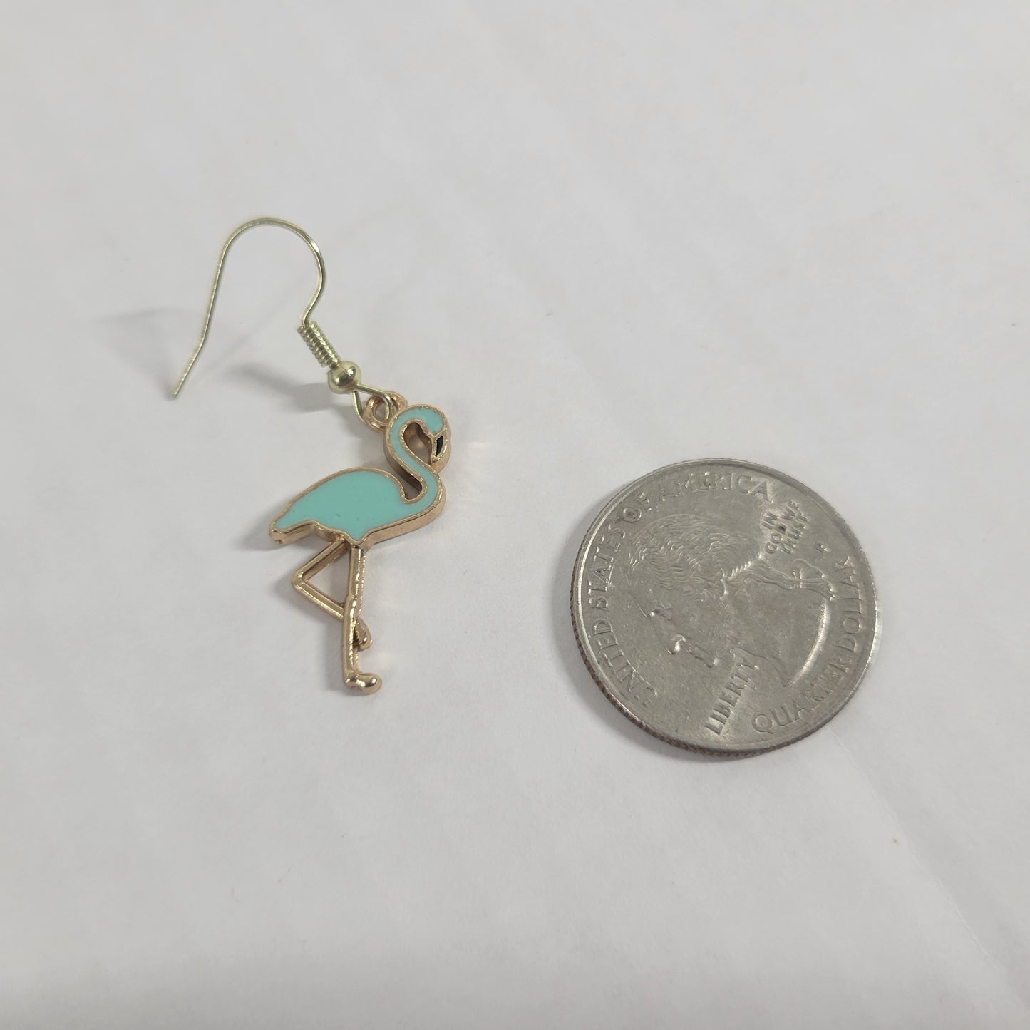 Flamingos Blue Womens Earrings One Pair Gold Tone Hanging Dangle Fish Hook