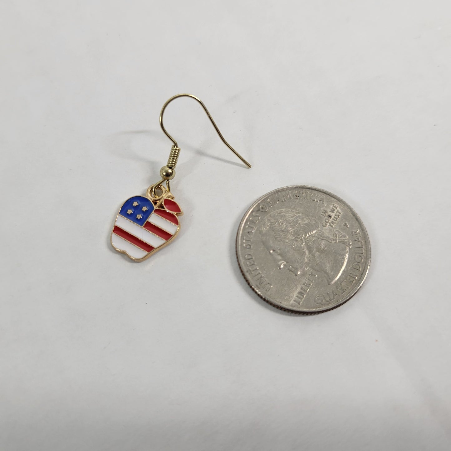 USA Flag Apple Earrings Patriotic July 4th Dangle Drop Multicolored Womens E50E