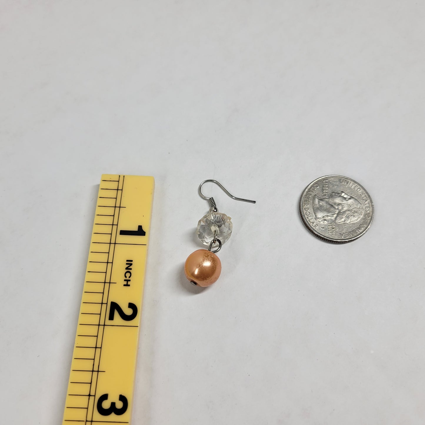 Vintage Peach Faux Pearl Dangle Earrings Clear Faceted Lucite Bead Hook E137E