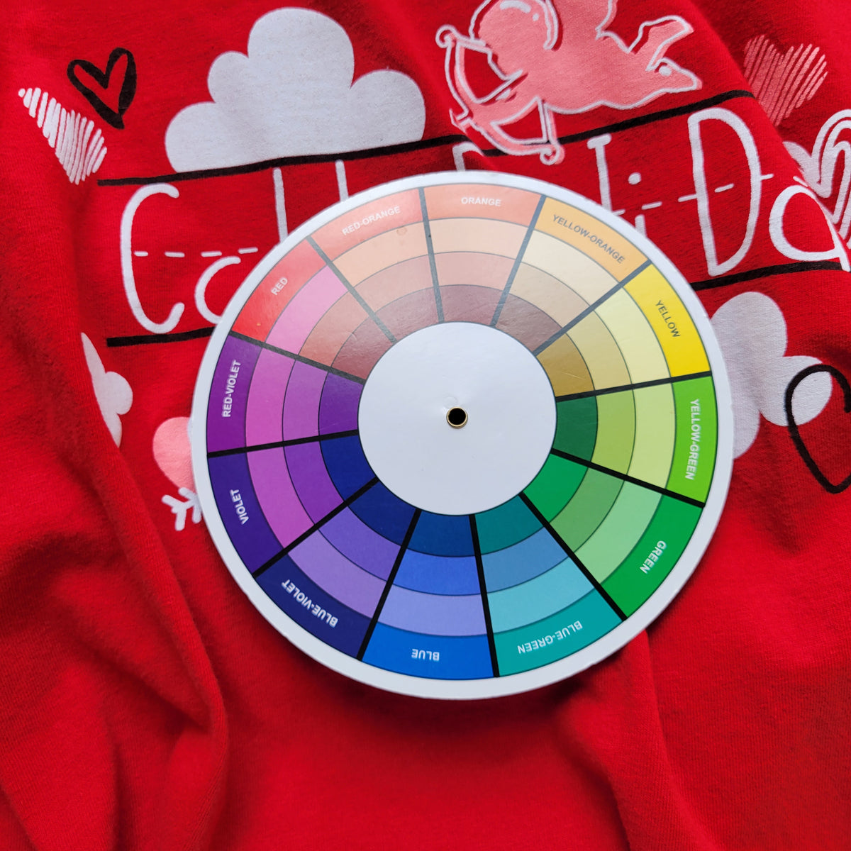 Fruit of the Loom XL Red Valentine Cupid Teacher Graphic Tee Short Sleeve RED14E