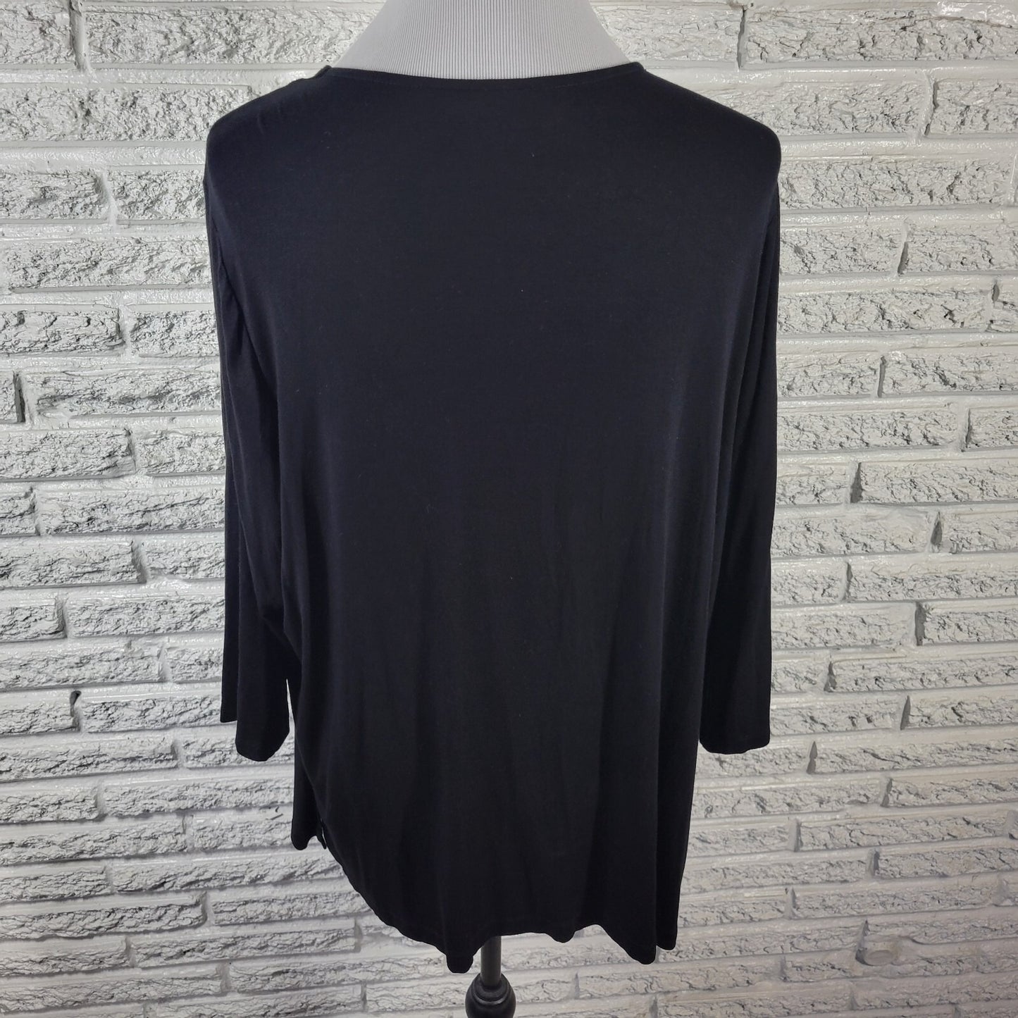 Croft Barrow Womens Top 1X Plus 3/4 Sleeve Black White Paisley Rayon Spandex