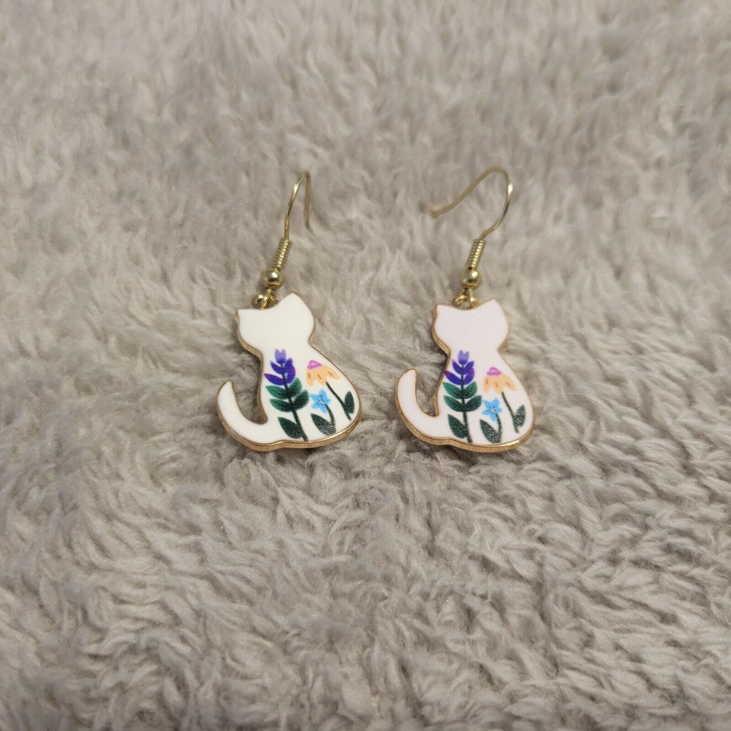 Cats Kittens Earrings Multi Color Floral Fish Hook Hanging Dangle Fun Novelty