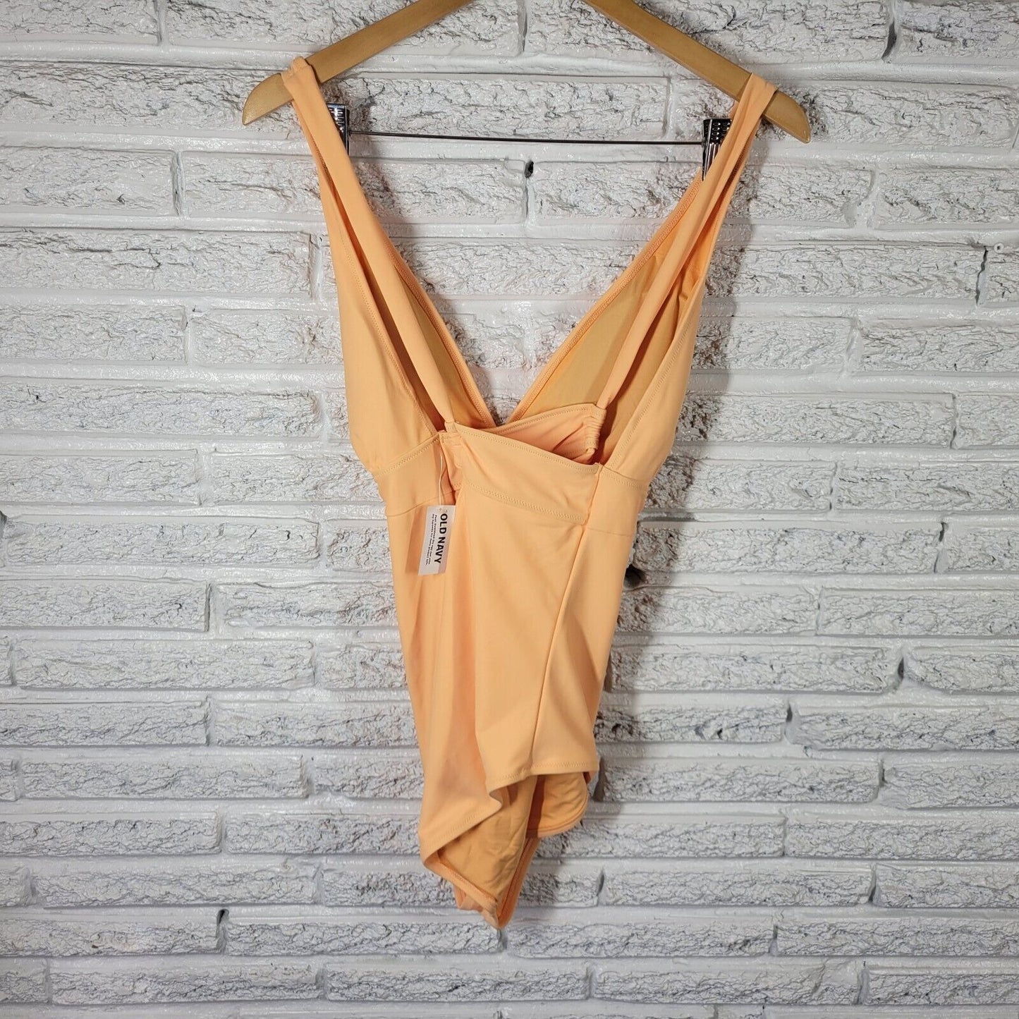 Old Navy Womens Swimsuit Extra Large One Piece Orange Criss Cross Bra Pads Lined