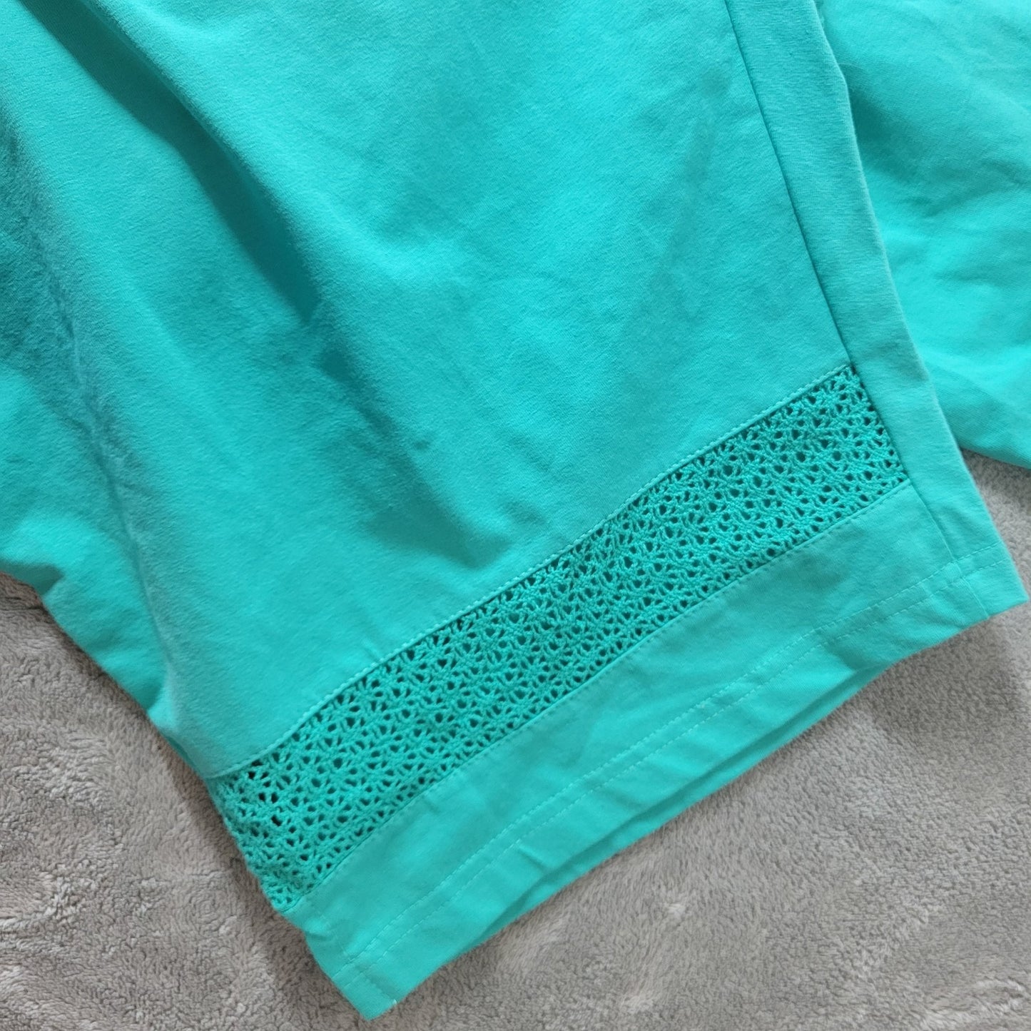 Catherines Suprema Womens Pants 4X Petite Plus Capri Pull On Blue Crochet Hem