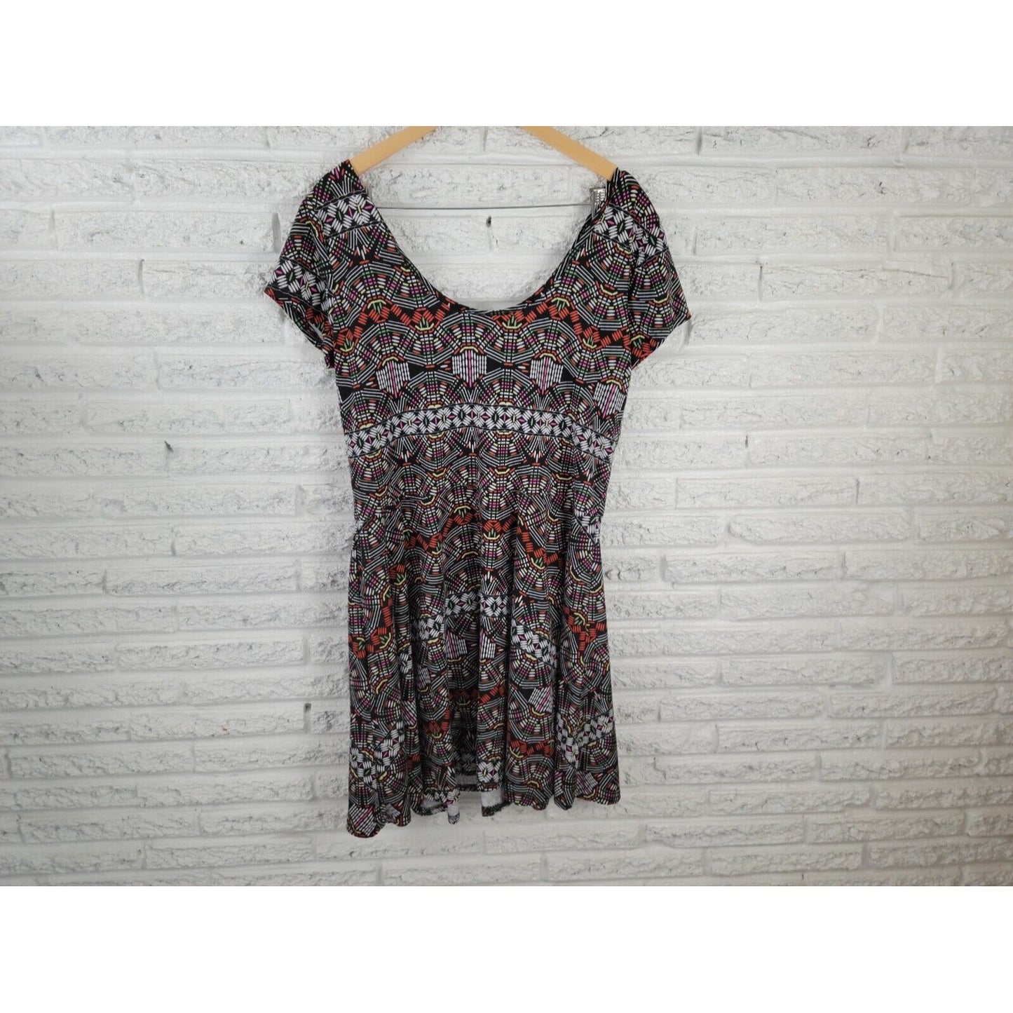 Bobbie Brooks Womens Dress 1X Plus Cap Sleeve Mini Black Geometric Pullover
