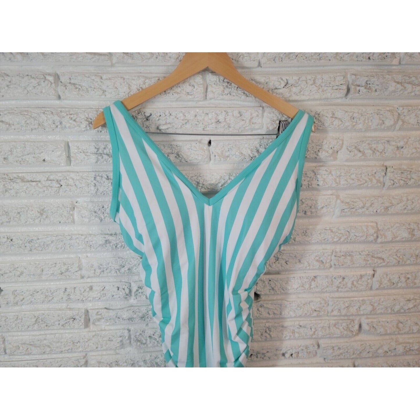 Kona Sol Womens Swimsuit 18W One Piece Plus Bra Adjustable Straps Blue Striped
