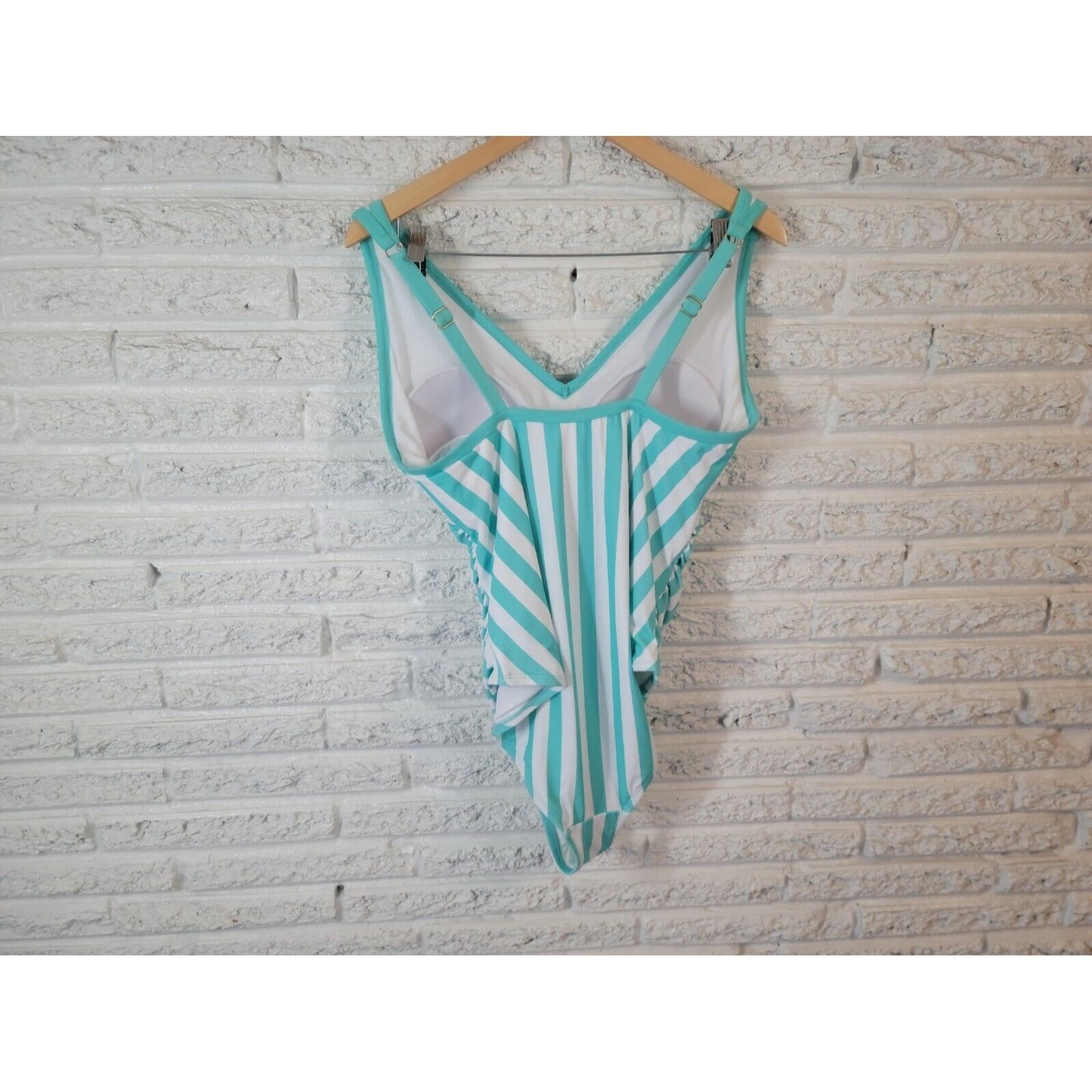 Kona Sol Womens Swimsuit 18W One Piece Plus Bra Adjustable Straps Blue Striped