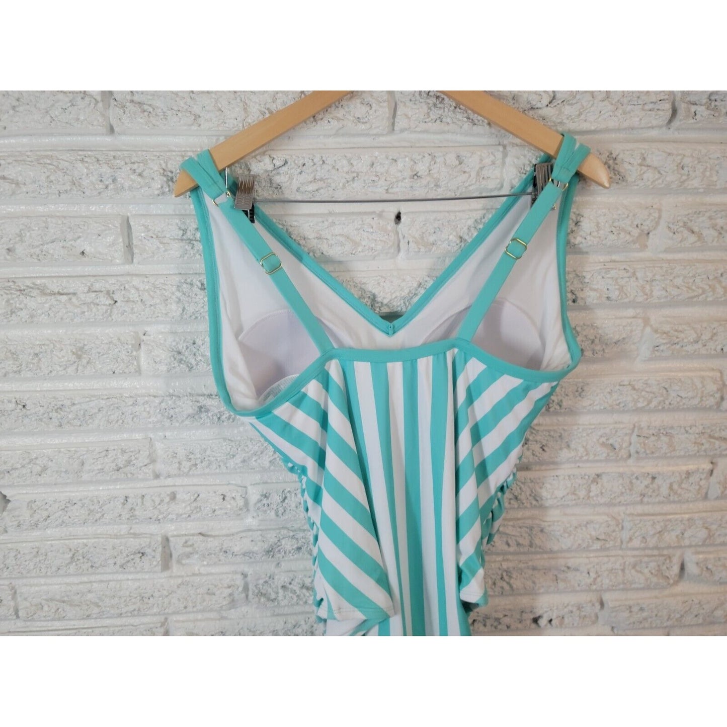 Kona Sol Womens Swimsuit 18W One Piece Plus Bra Adjustable Straps Blue Striped