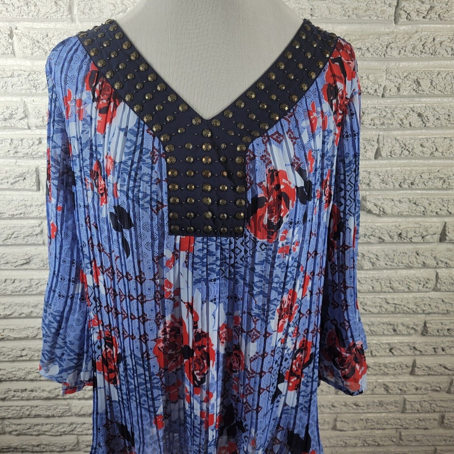 Woman Within Womens Top 1X Plus Tunic Blue Bell Sleeve Sheer Studded Lightweight