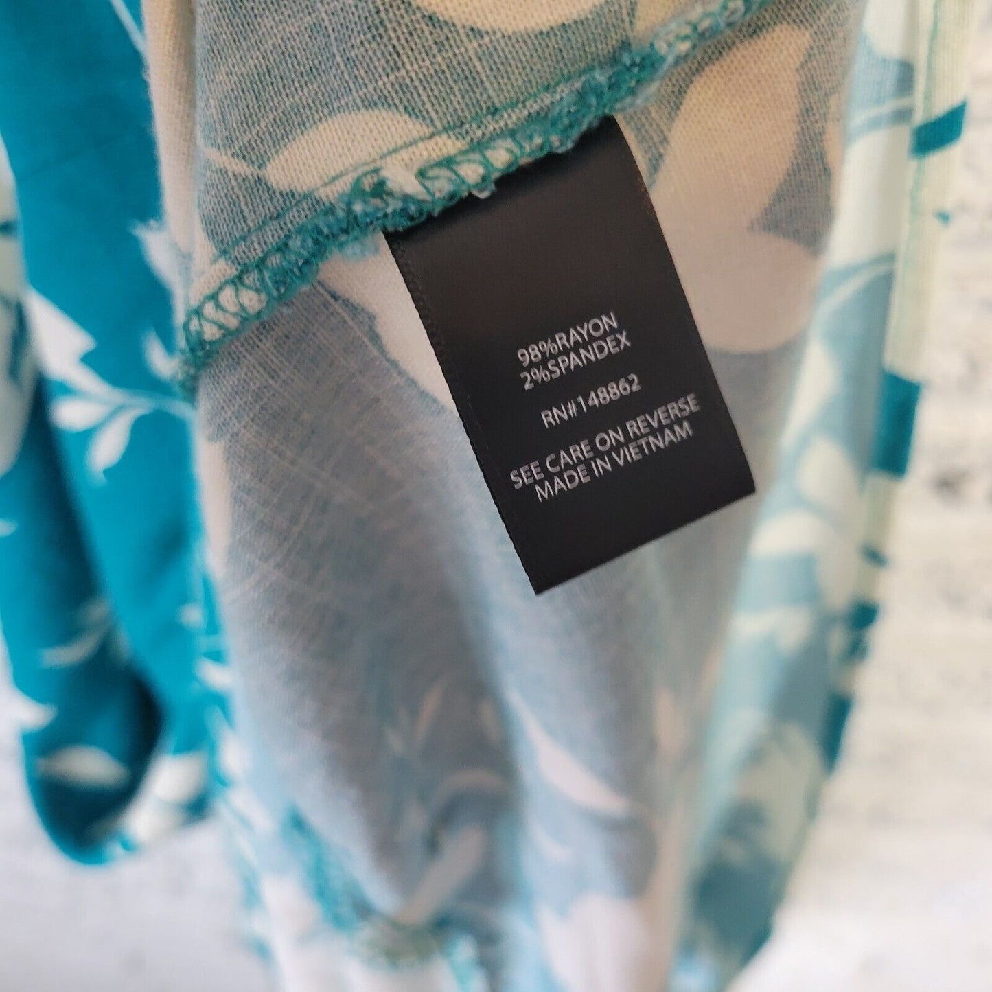 Torrid Women Skirt 2 2X Plus Asymmetric Green Floral Deco Buttons Ruffle Pockets