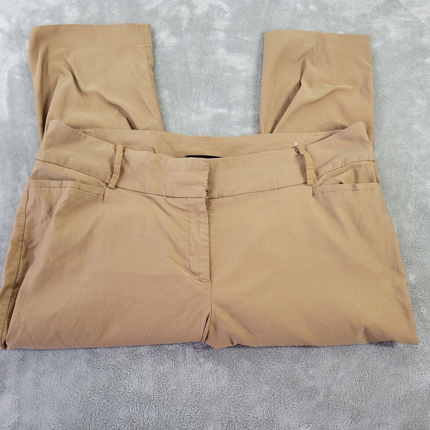 Lane Bryant Womens Pants 24 Plus Capri Tan Comfy Pockets Zip Fly Casual Travel