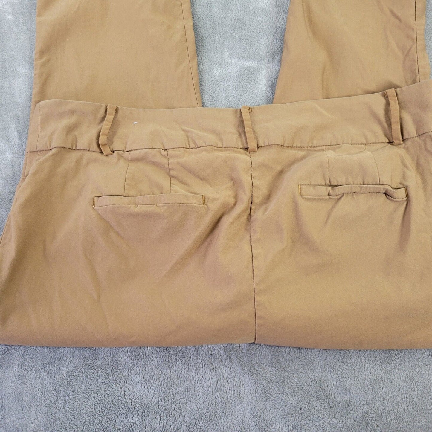 Lane Bryant Womens Pants 24 Plus Capri Tan Comfy Pockets Zip Fly Casual Travel