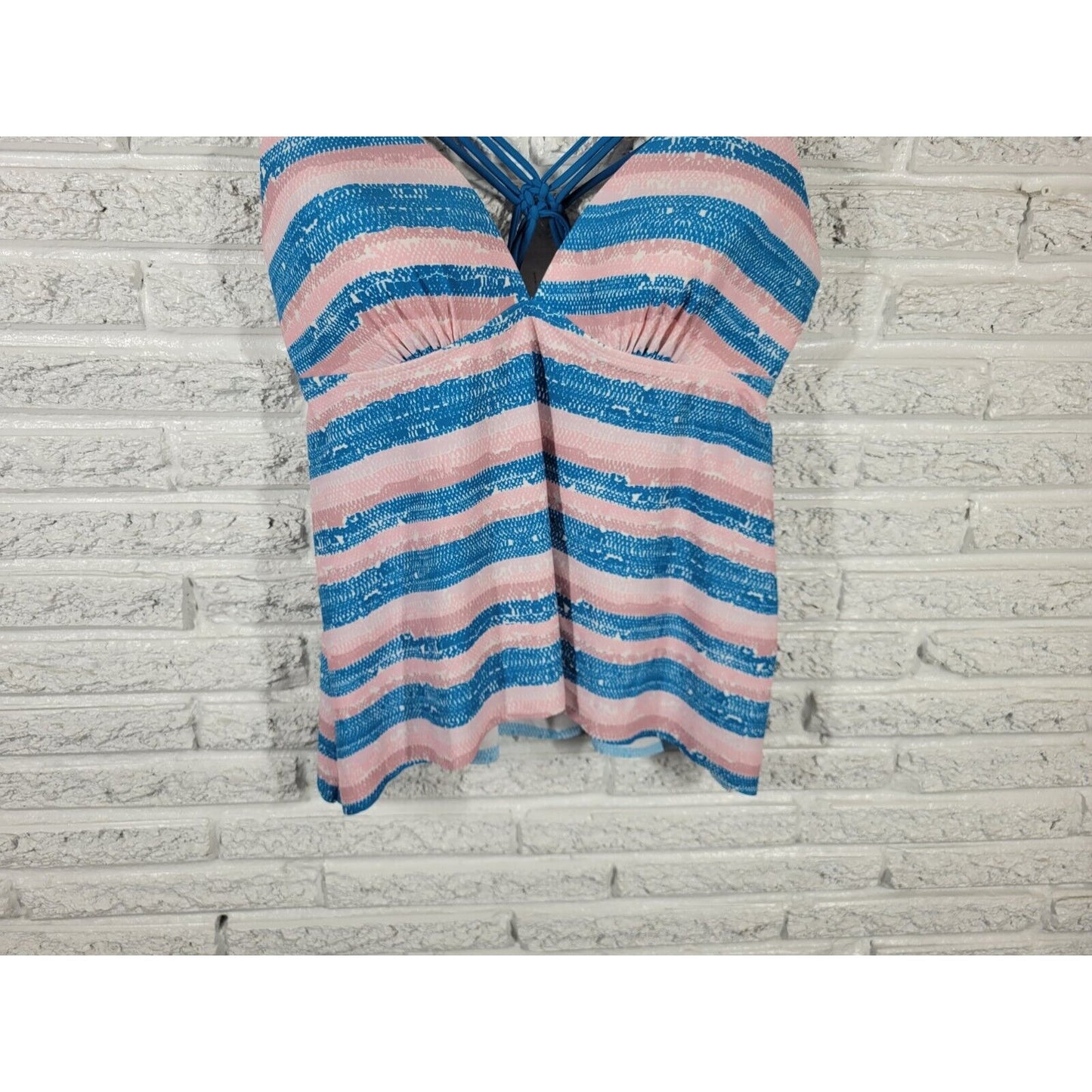 Aqua Couture Swim Top Extra Large XL Strappy Bra Lined Blue Stripe Racerback