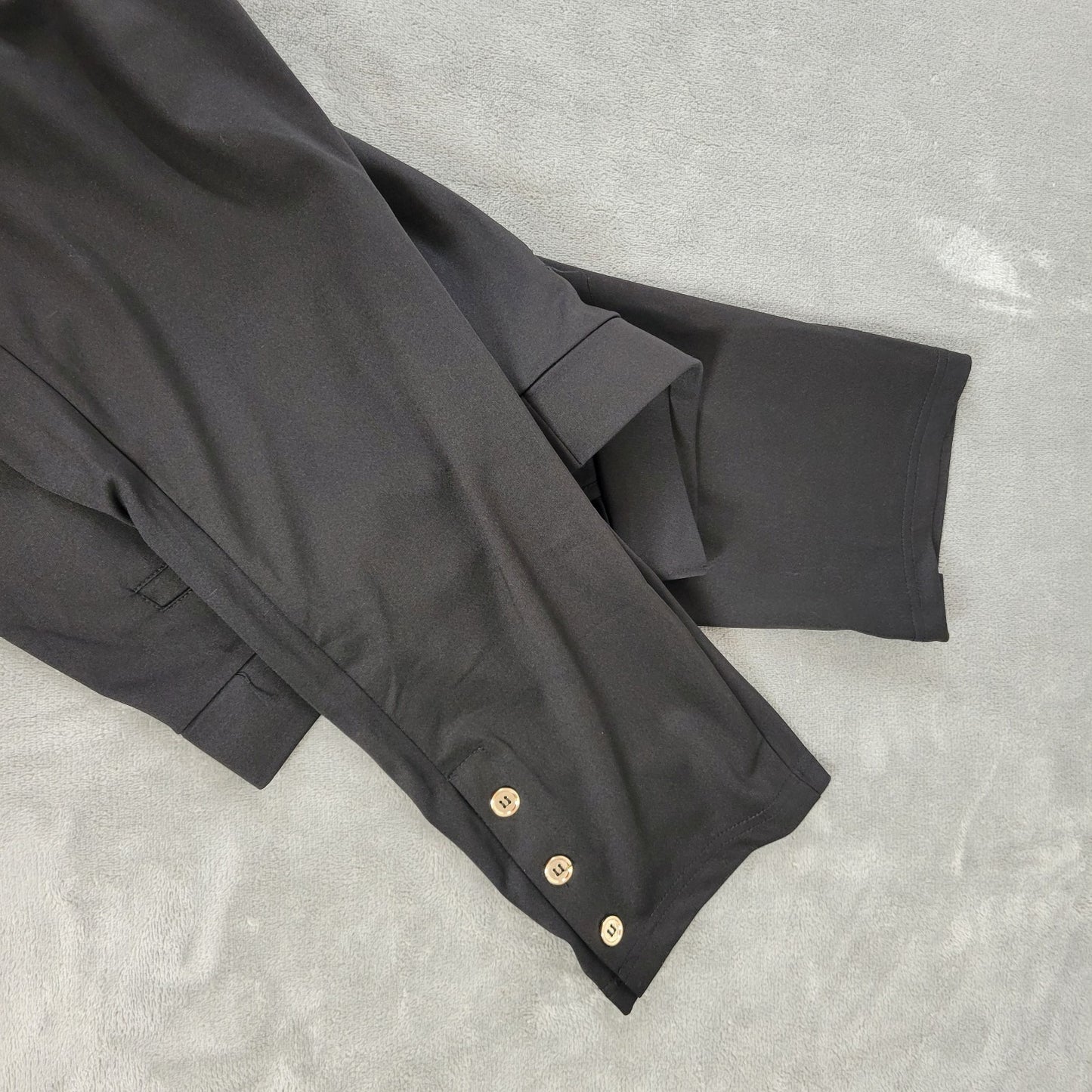 Shosho Womens Pants 1X Plus Cropped Pull On Black Poly Blend Deco Buttons Comfy