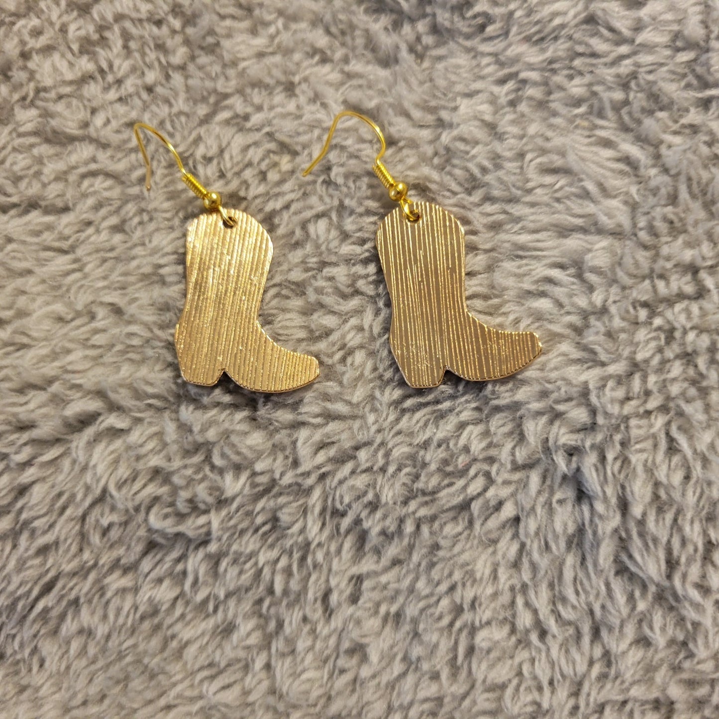 Pink White Cowgirl Boot Earrings Gold Tone Western Rodeo Dangle Drop Fashion