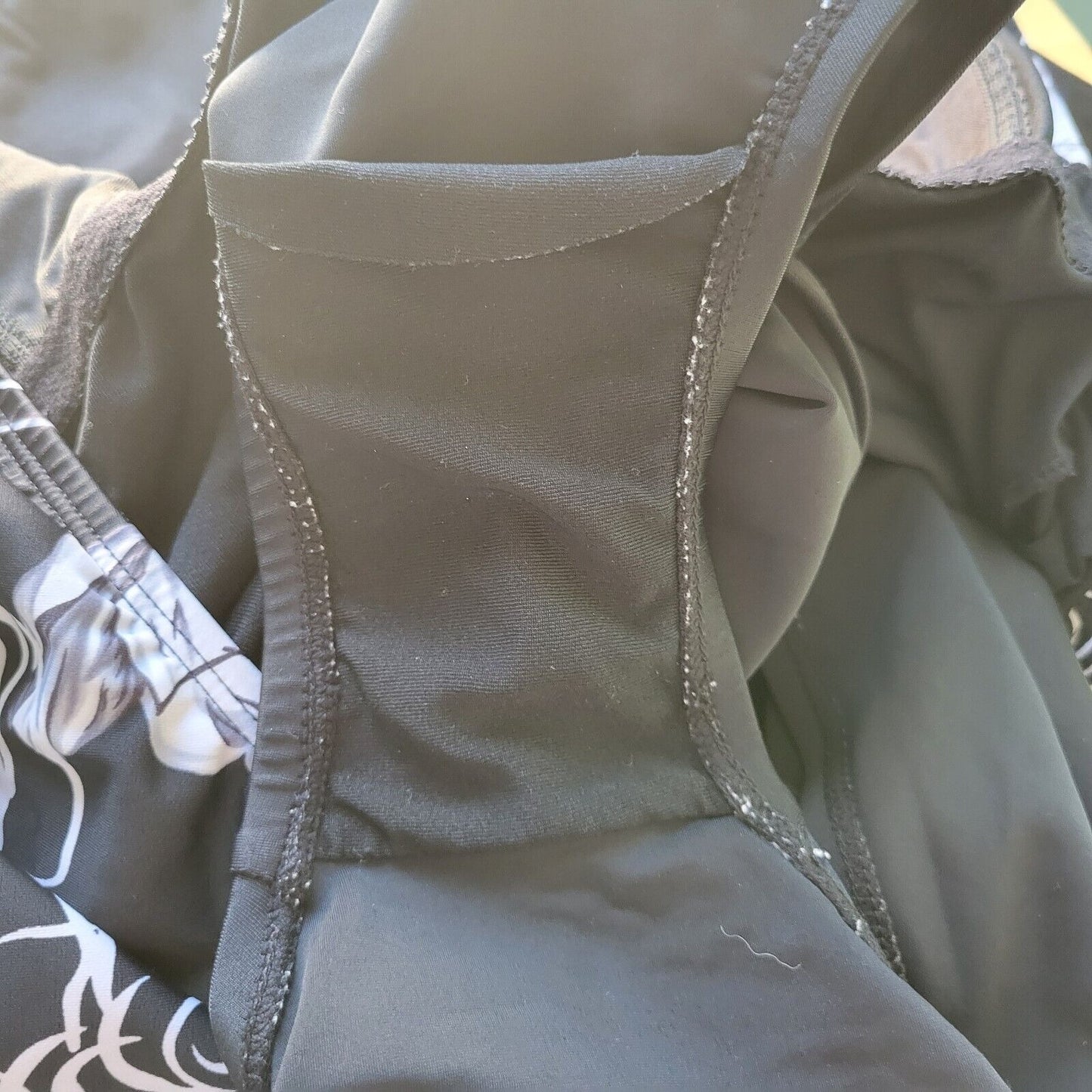 Indigo Bay Womens Swimsuit 24W One Piece Skirted Wide Strap Black Floral Lined