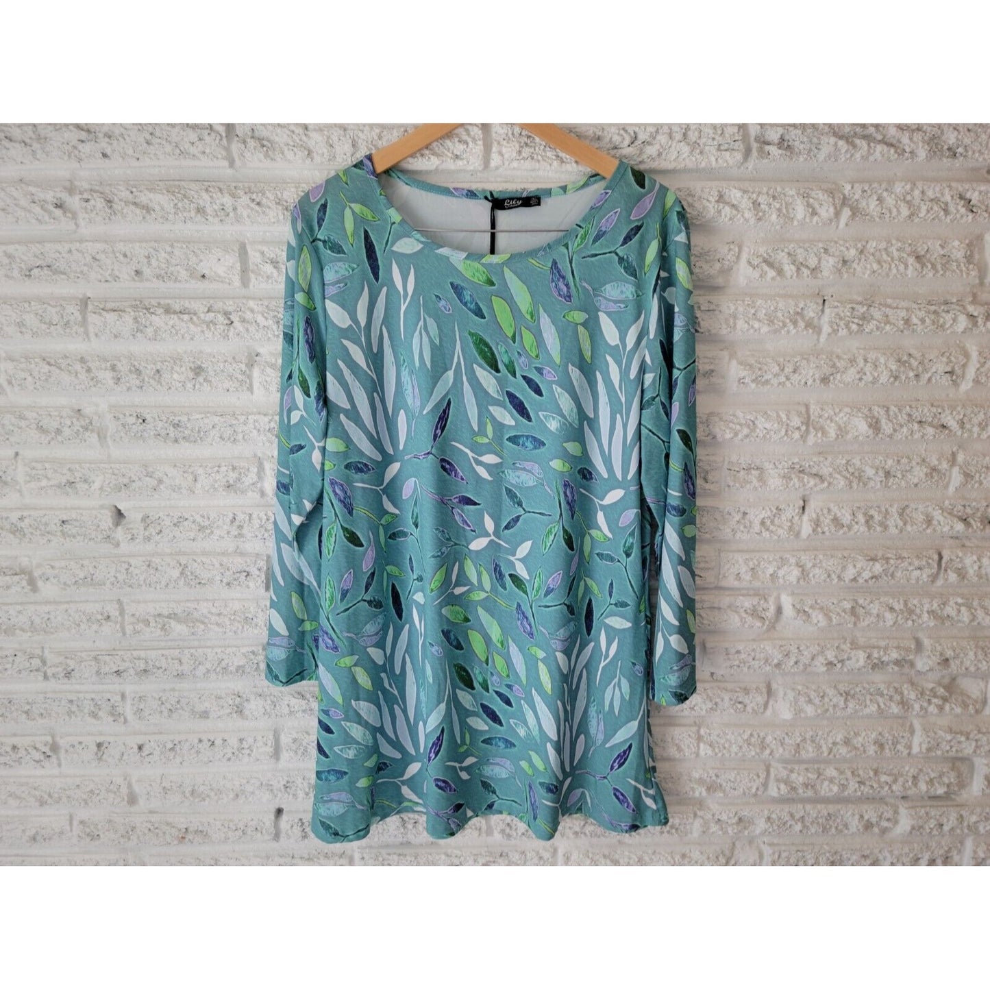 Lily by Firmiana Women Dress 1XL Plus Mini Shirt Blue Floral Pullover Poly Blend