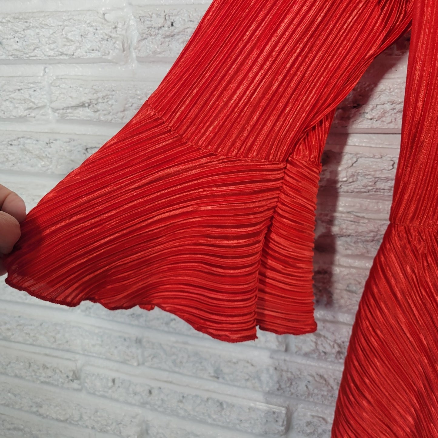 Ashley Stewart Womens Top 26 Plus Cold Shoulder Bell Sleeve Red Sheer Crinkle