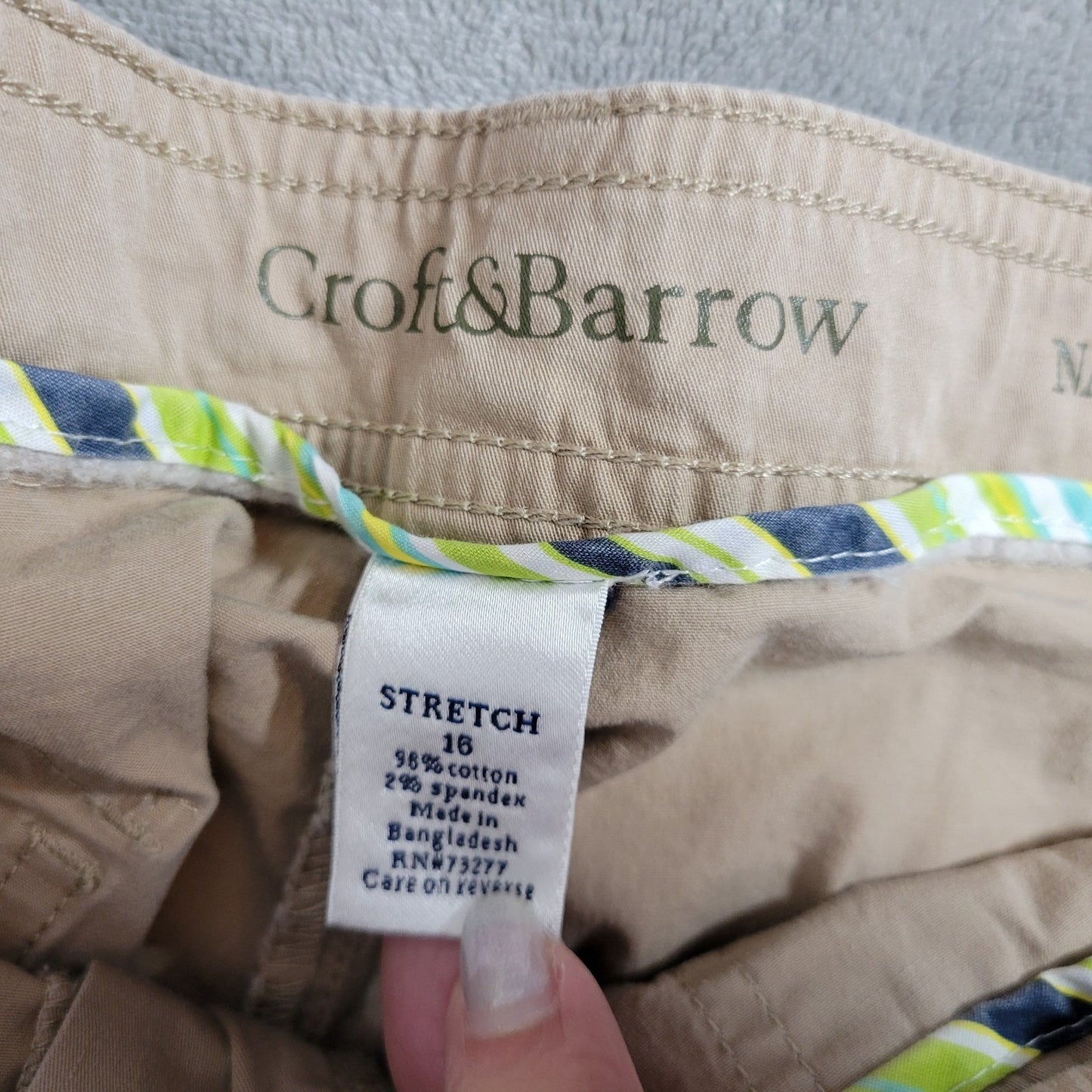 Croft Barrow Womens Shorts 16 Plus Bermuda Beige Walking Natural Fit Zip Fly