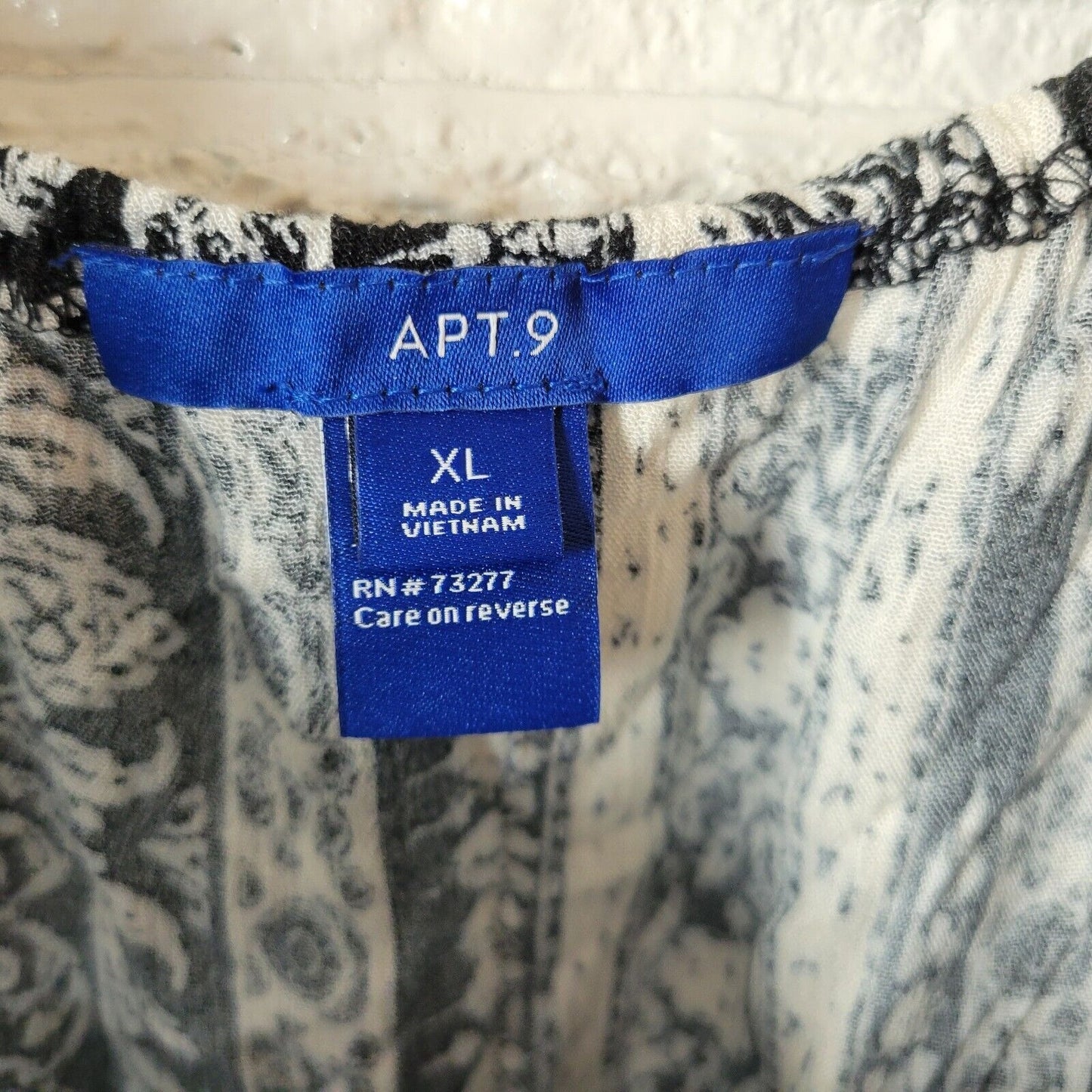 Apt 9 Womens Romper Extra Large Cold Shoulder Black Lightweight Casual Travel