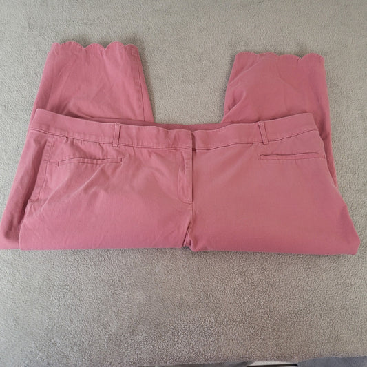 Lane Bryant Womens Pants 28 Plus Allie Capri Pink Scallop Hem Zip Fly Comfy