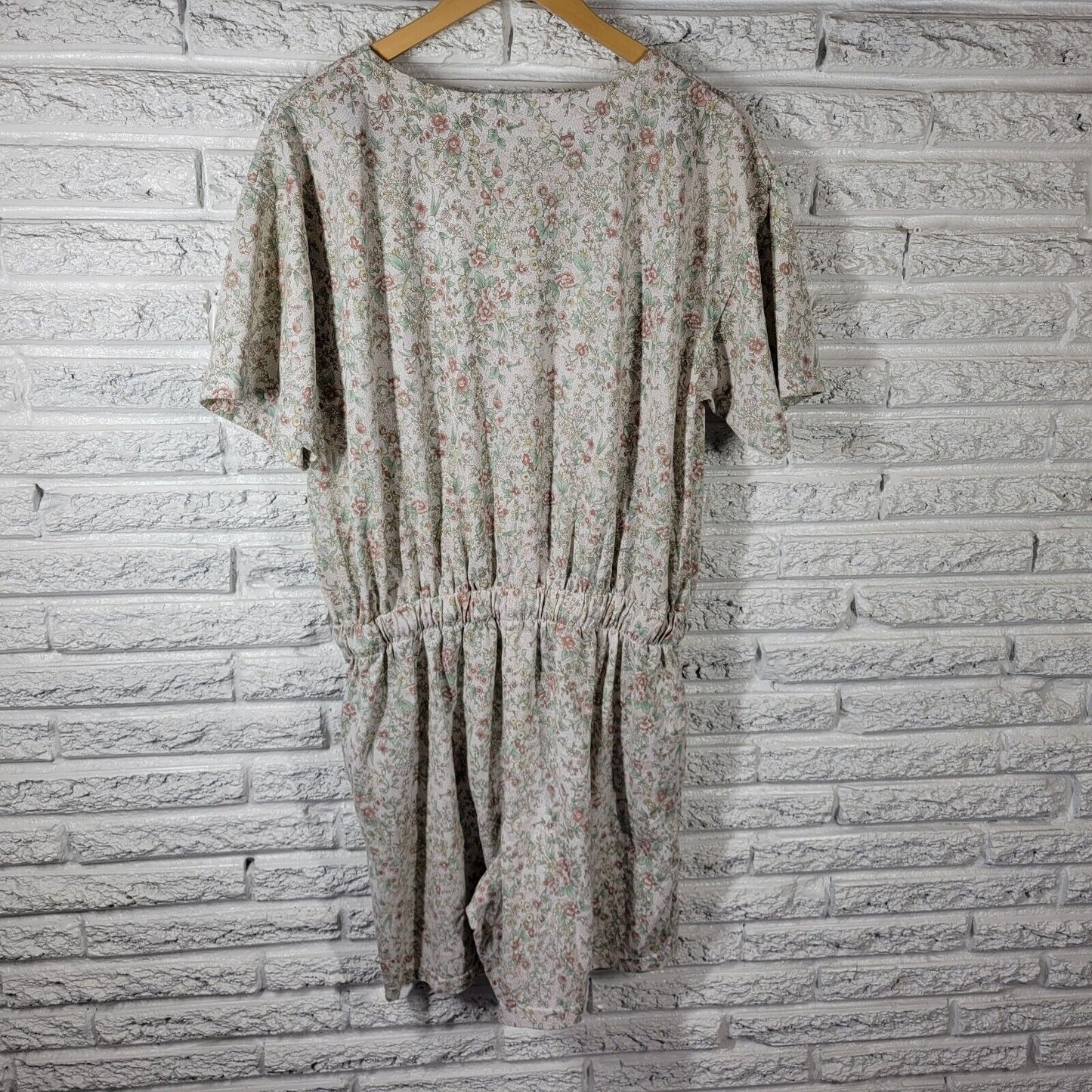 Shenanigans Women Romper 20 Plus Shorts Tan Floral Poly Blend Drawstring Pockets