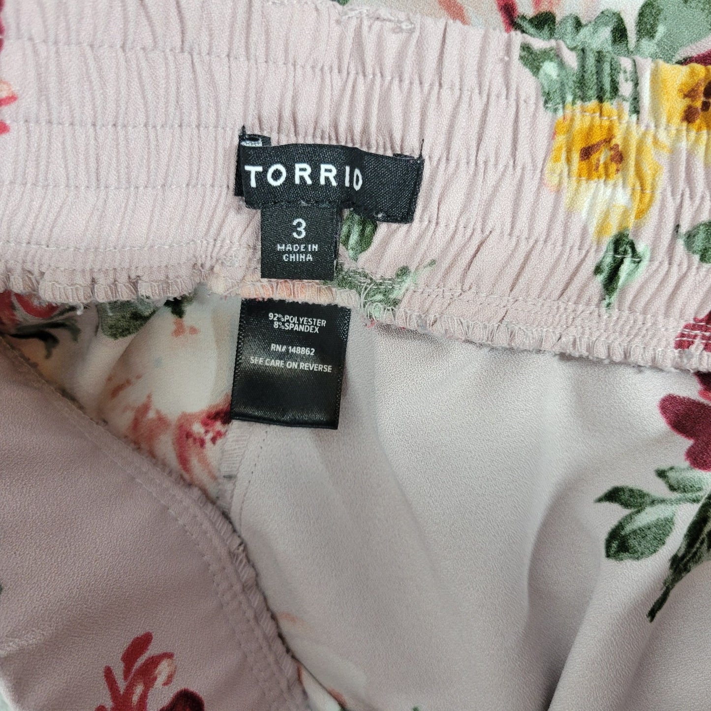 Torrid Womens Pants 3 3X Plus Pull On Lavender Floral Comfy Poly Blend Pockets