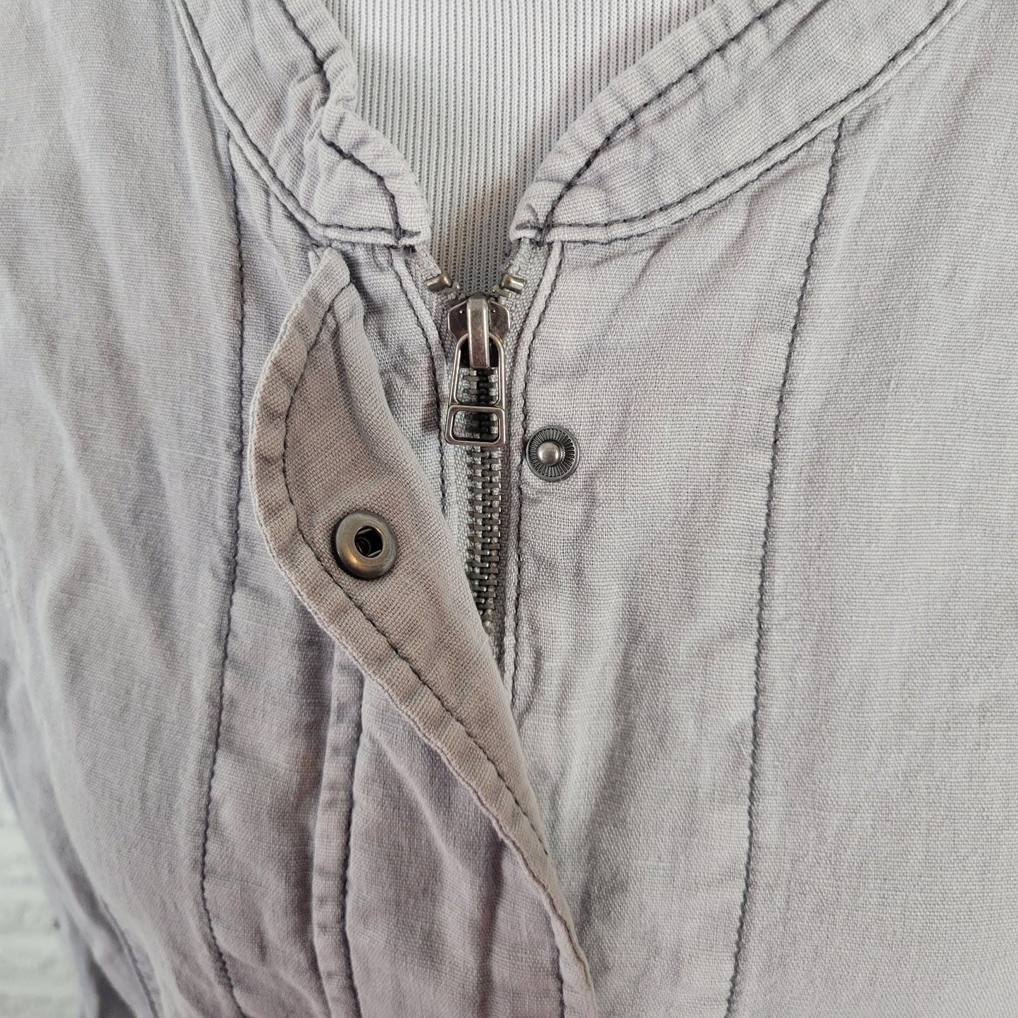 Maurices Womens Jacket XL Gray Linen Cotton Eyelet Zip Snap Up Casual Pockets