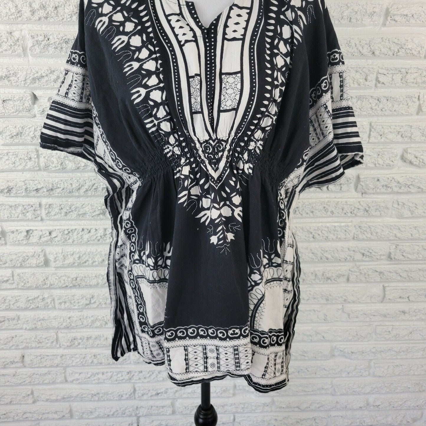 Jessica Taylor Women Top 2X Plus Batwing Sleeves Black Geometric Comfort Waist