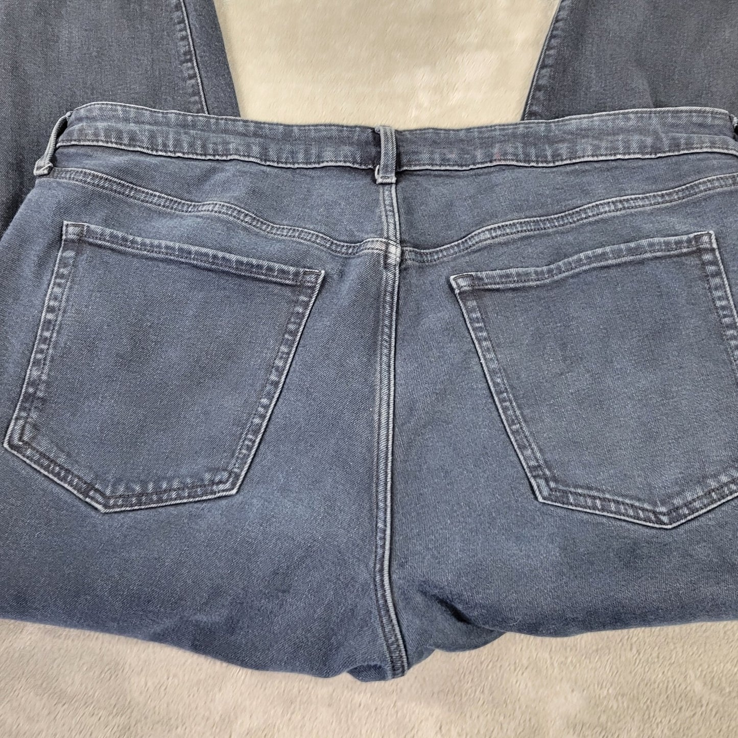 Old Navy Womens Jeans 18 Distressed Cropped Secret Slim Pockets Raw Hem Button