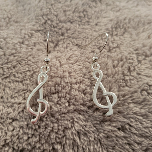 Treble Clef #1 Womens Earrings One Pair Music Silver Tone Alloy Band Orchestra