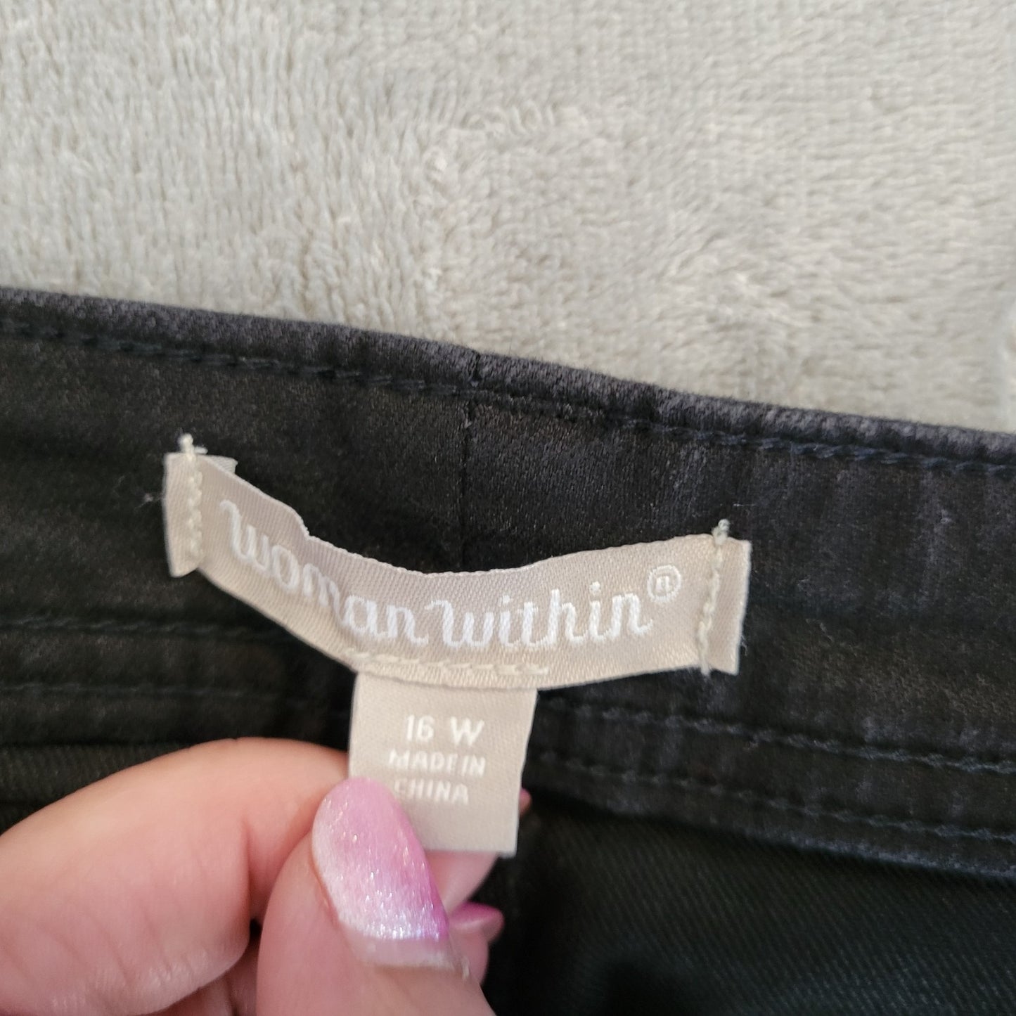 Woman Within Womens Shorts 16W Plus Black Denim Zip Fly Cuffed Casual Comfy