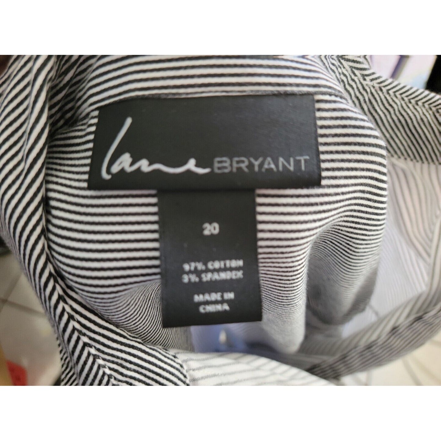 Lane Bryant Womens Shirt 20 Plus Button Up Collar Slimming Black Stripe Office
