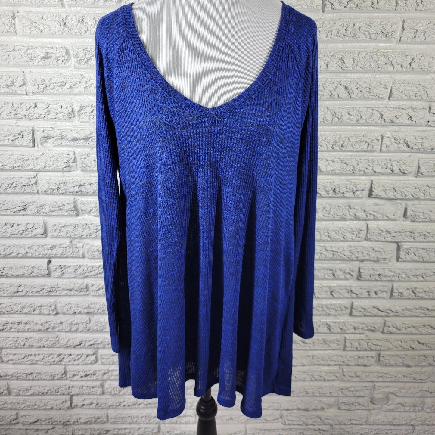 Ana Women Sweater Extra Large XL Long Sleeve Tunic Blue Lightweight Casual Sheer