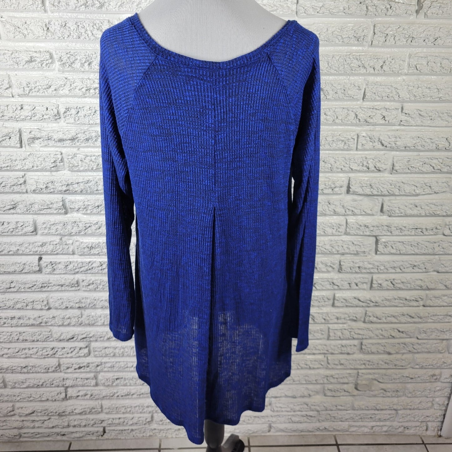 Ana Women Sweater Extra Large XL Long Sleeve Tunic Blue Lightweight Casual Sheer