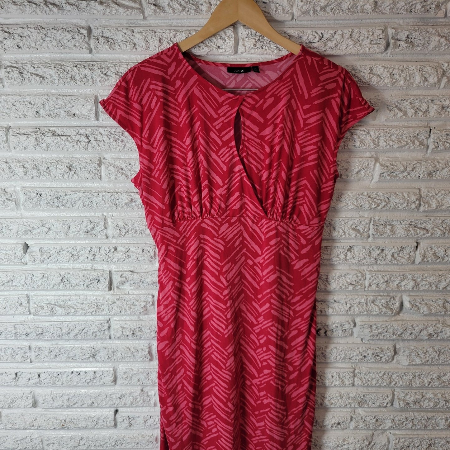 Apt 9 Womens Dress XL Sleeveless Pink Watercolor Poly Blend Keyhole Casual Comfy